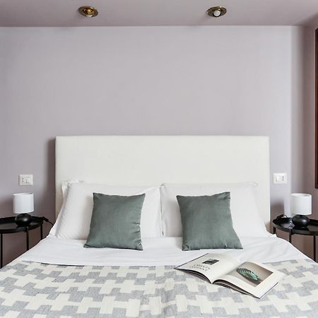 The Best Rent - Spacious One-Bedroom Apartment In Moscova District Мілан Екстер'єр фото