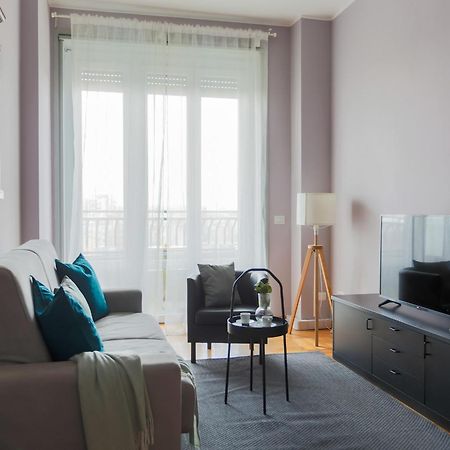 The Best Rent - Spacious One-Bedroom Apartment In Moscova District Мілан Екстер'єр фото