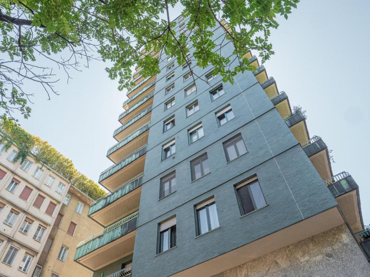 The Best Rent - Spacious One-Bedroom Apartment In Moscova District Мілан Екстер'єр фото