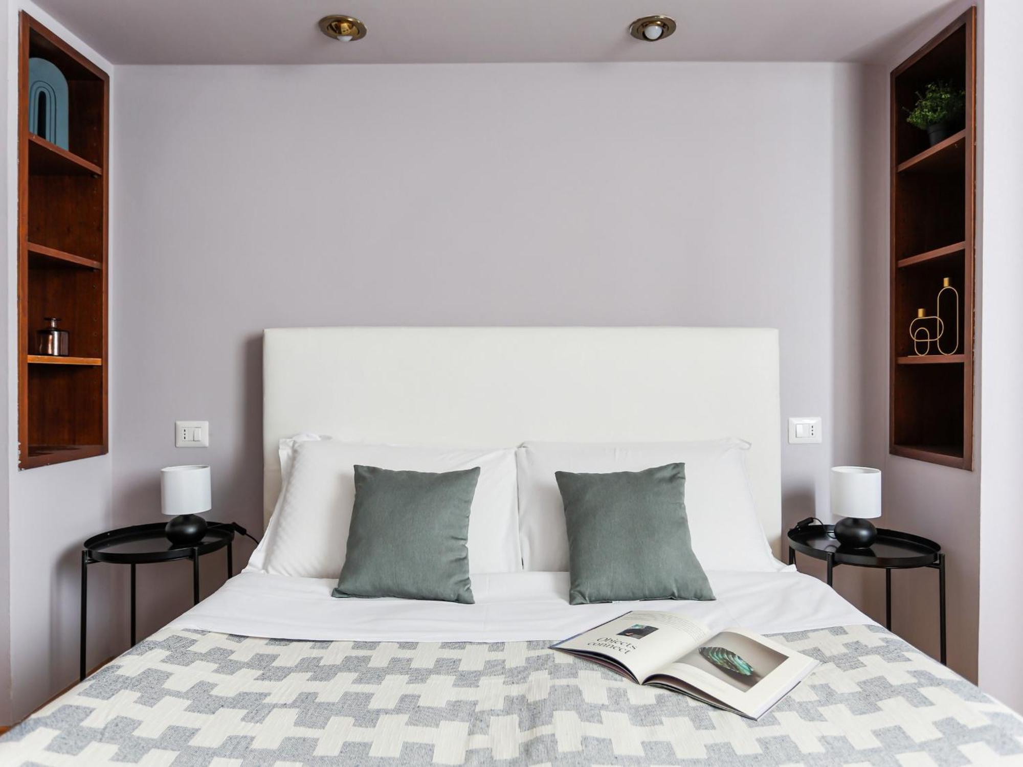The Best Rent - Spacious One-Bedroom Apartment In Moscova District Мілан Екстер'єр фото