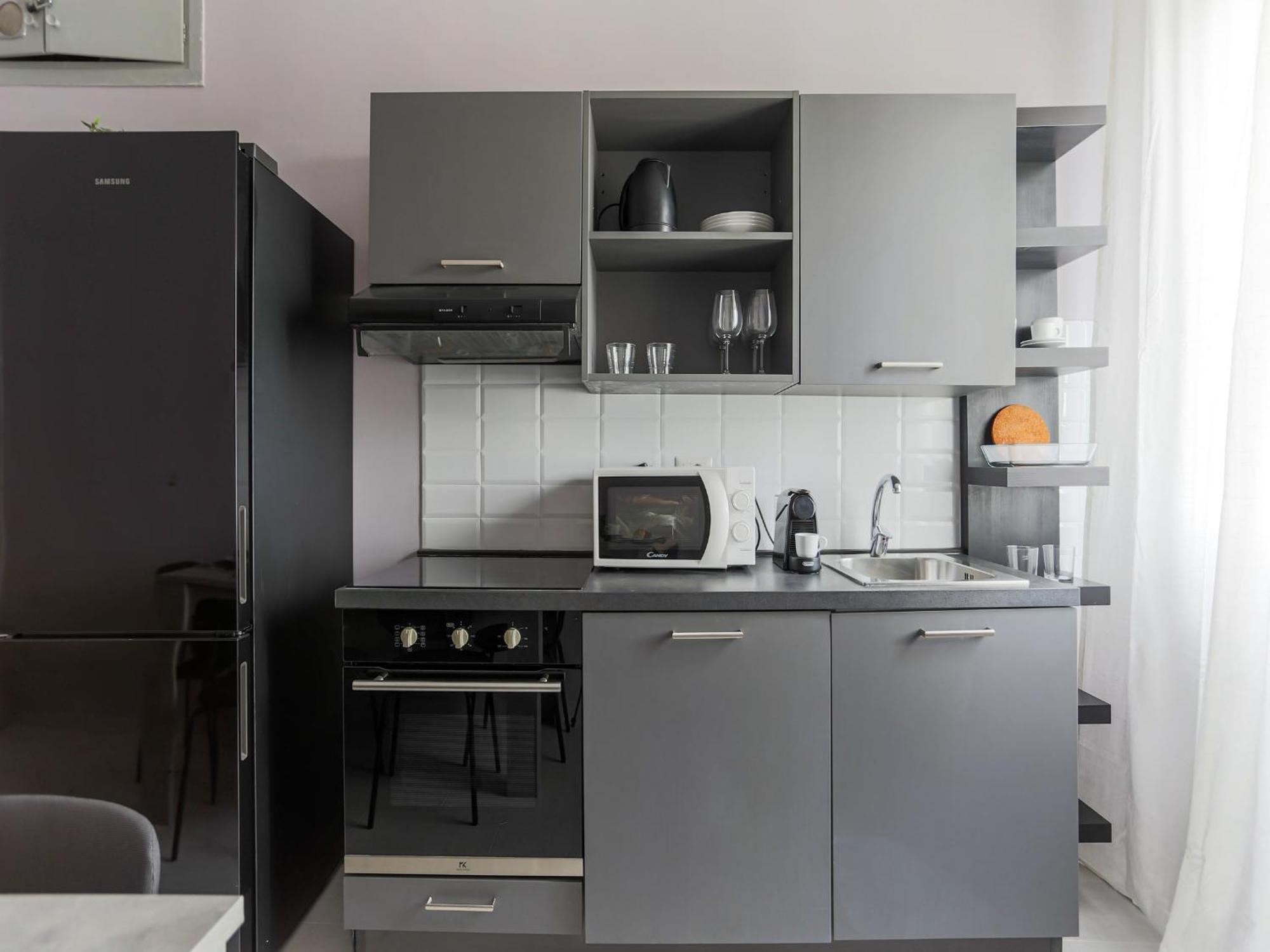 The Best Rent - Spacious One-Bedroom Apartment In Moscova District Мілан Екстер'єр фото