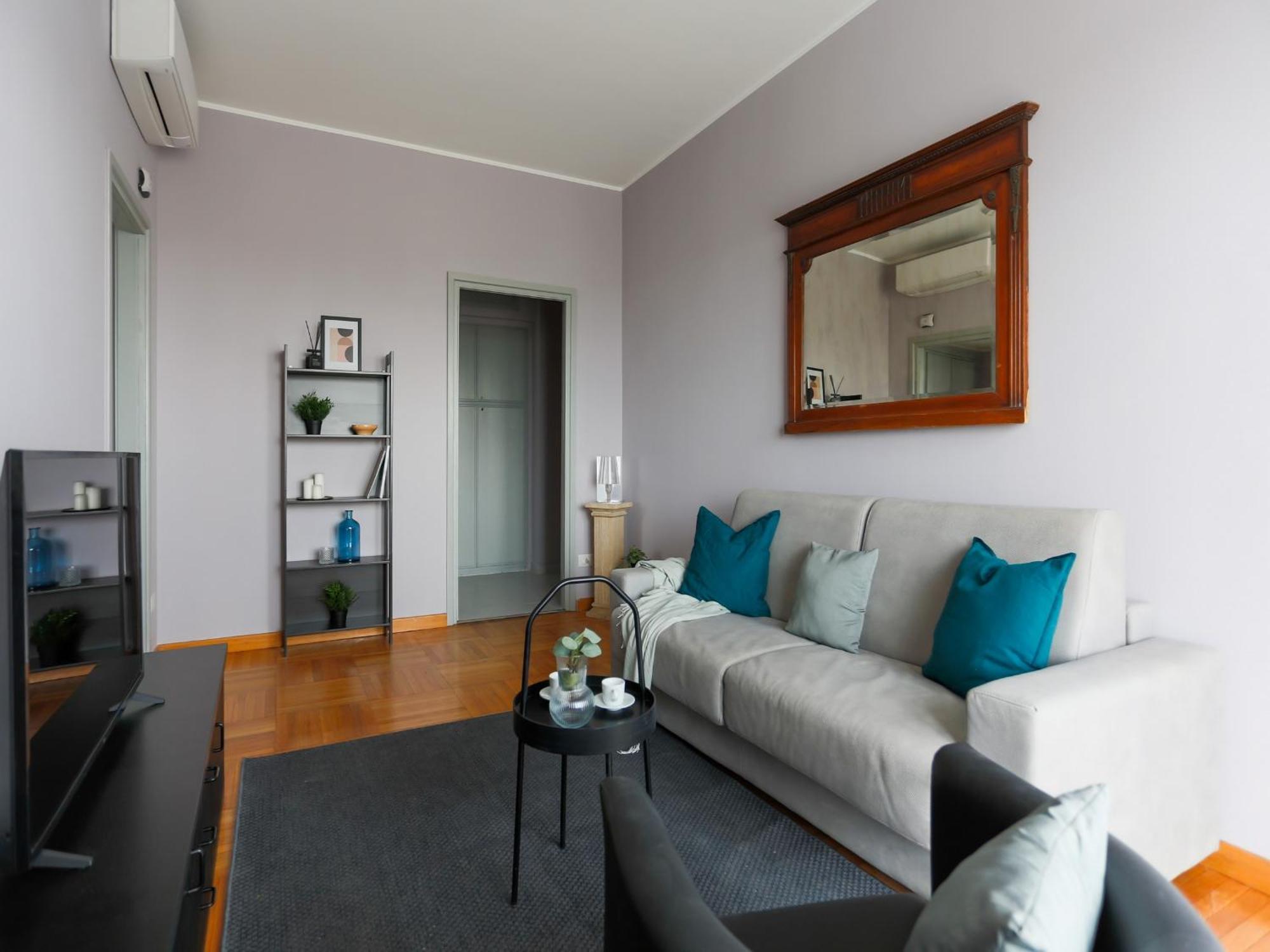 The Best Rent - Spacious One-Bedroom Apartment In Moscova District Мілан Екстер'єр фото